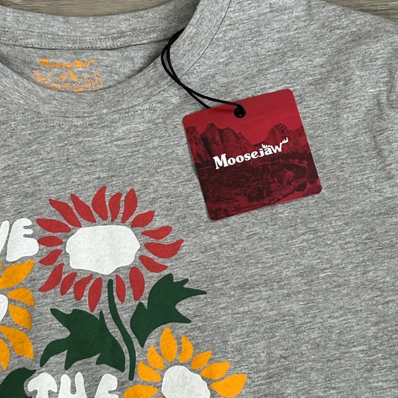 NWT Moosejaw Women's Sunflower Gray T-shirt Sz XXL - Picture 4 of 10